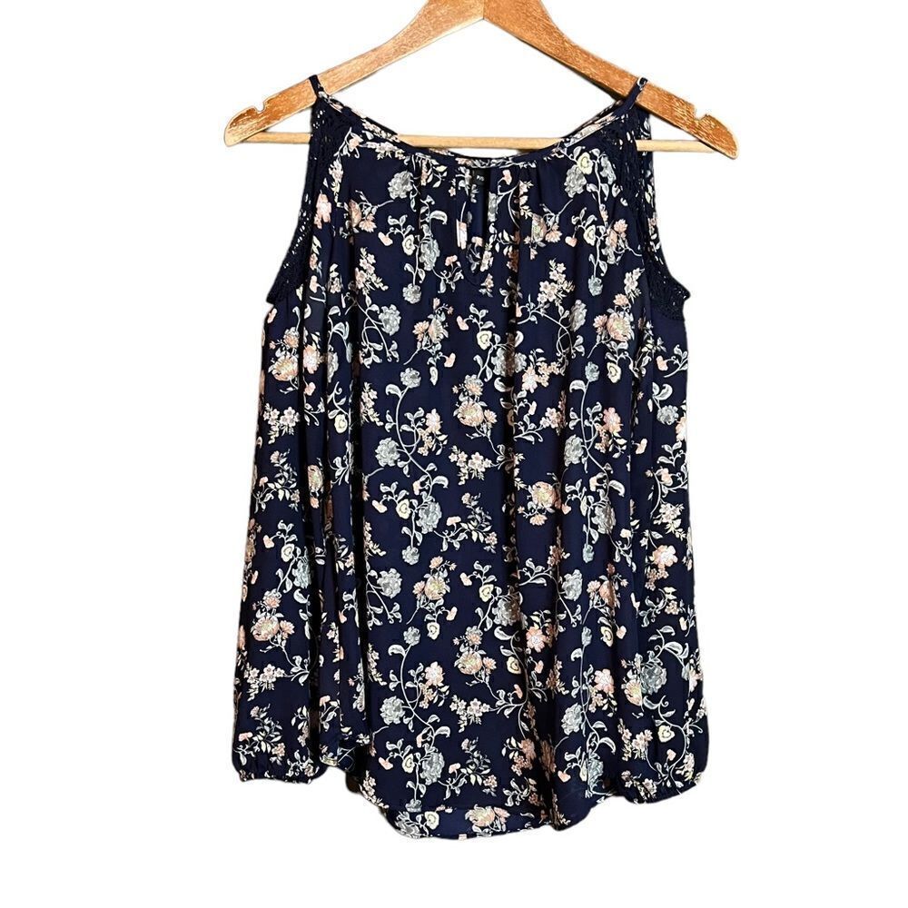 3 for $30! Como black floral cold shoulder top